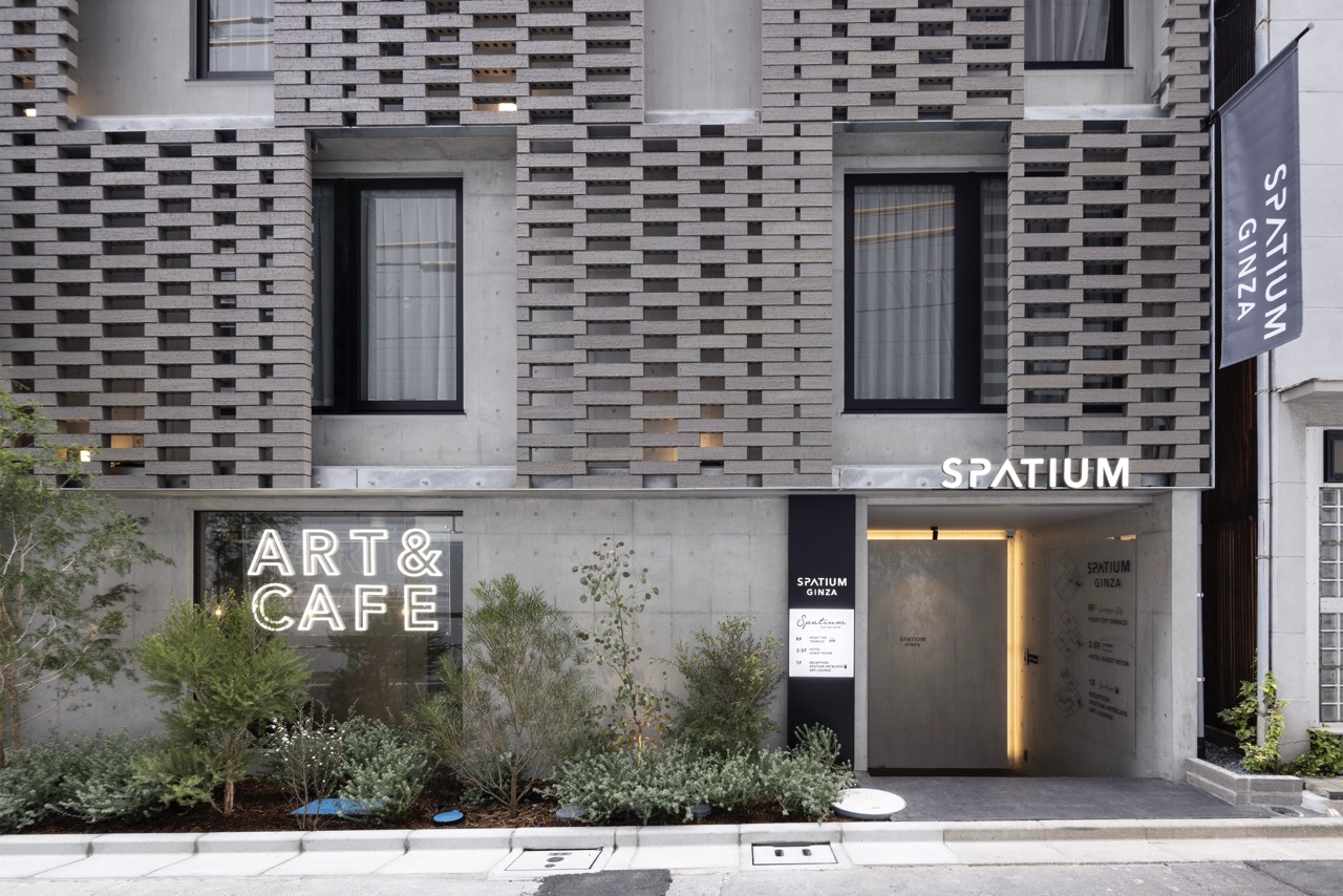 SPATIUM GINZA PONY exterior